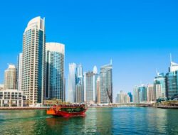 Peningkatan Investasi Asing: Dubai terus menarik investor asing karena lokasinya yang strategis dan lingkungan bisnis yang mendukung